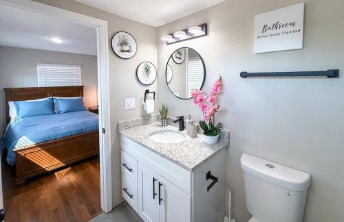 Jax 5BR Family Paradise -Hot Tub-Game Room-Patio- - Photo 25