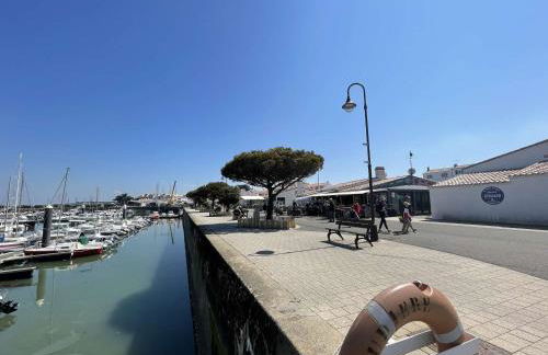 Studio Mezzanine Lumineux avec Wifi, Idéalement Situé, 4 Couchages, à 250m de la Plage et du Port - FR-1-224B-99 - Foto 7