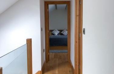 The Manor Barn - Photo 22