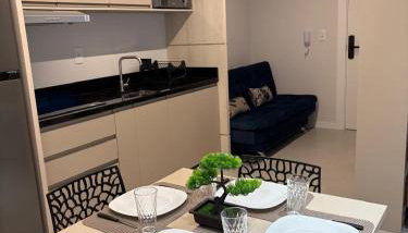 Loft com Piscina no Rooftop centro de Blumenau - Foto 2