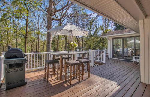 Cozy Retreat near Paris Mtn State Park Sleeps 12 - Foto 71