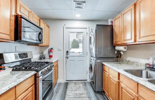 2 Blocks to Beach Apt with Grill in Ocean Gate! - Foto 8