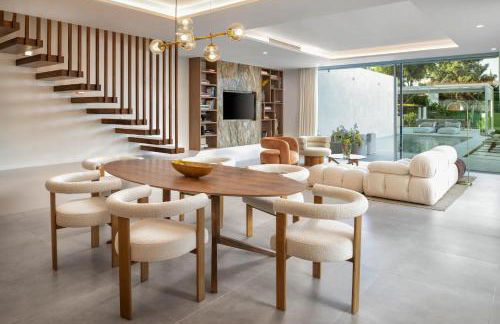 Luxury Villa Alma Pool, Garden & Parking - Foto 2