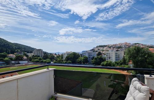 Apartments Mak & Lux - sea & sunset top view - Photo 45