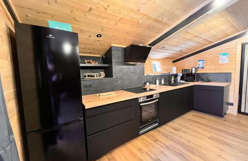 Chalet l'Epicéa T3 en forêt avec Terrasse & Jardin à 5 min à pied des pistes P2 et commerces - Foto 13