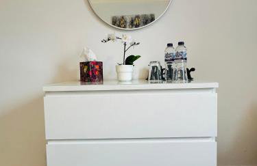 Kilmartin Court Apartments - No3 By The Sea & No2 With A View - free parking - Foto 13