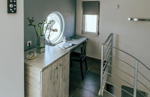 ARTica condo - Photo 23