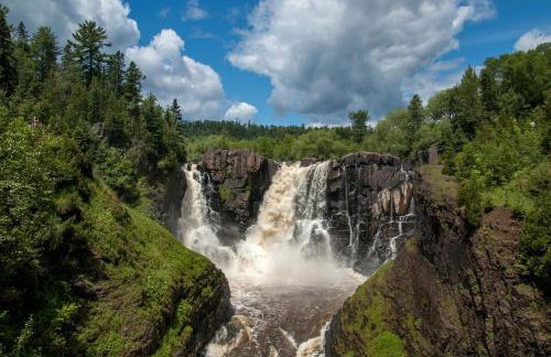 Incredible Guest Suite - Unique Off-Grid Lodging Experience with Sled Dogs in Minnesota - Foto 11