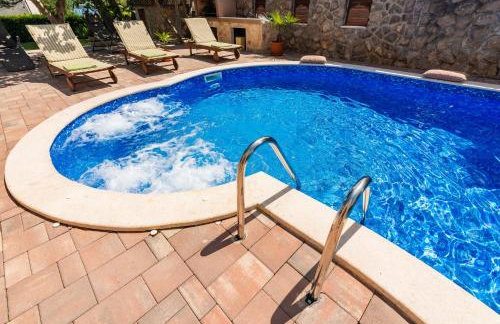 Private holiday house Villa SoulSet with garden and Pool Near Beach in Malinska, Krk - Foto 9