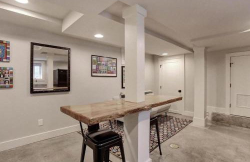 Private Daylight Basement - Near Downtown & Lake - Foto 20