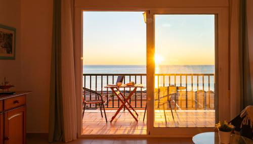 Cómodo apartamento en El Calón Playa frente al mar - Foto 5