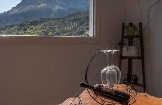 Remvi GUEST HOUSE - Photo 22