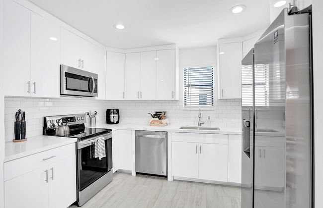 The Zen Suites - Photo 38