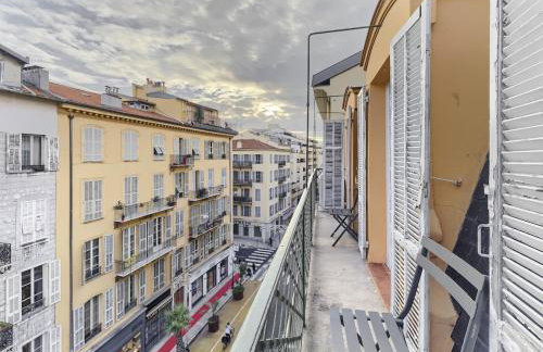 Hyper Centre - Charming duplex - Luxury - Reversible air conditioning - 10 mins from Place MASSENA - Foto 24