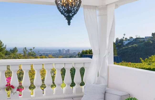 Stradella Spanish - Contemporary Mediterranean Estate w/ Resort-style Yard - Photo 39