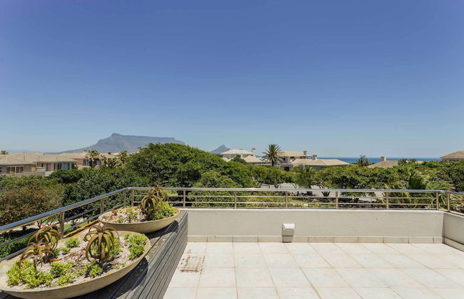 Home Away From Home on a Secure Golf Estate, Situated Next to the Ocean and Golf - Photo 21