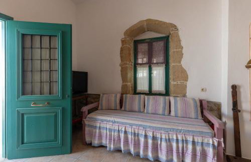 Iliopetra Studio - Photo 25