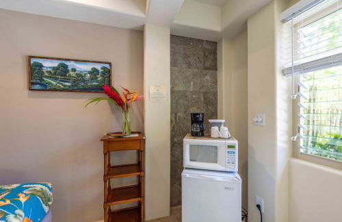 Gardenia Room on Tropical Lush Farm in Haiku, Maui - Foto 8