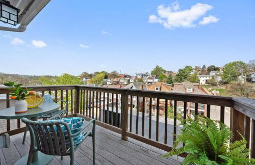 3BR Stylish Retreat, Minutes from Downtown Pittsburgh, Free 3-Car Parking - Foto 36