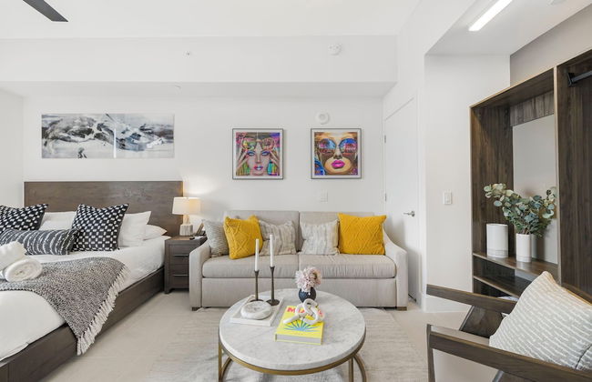 Perfect Studio Stay in Downtown Miami - Photo 11