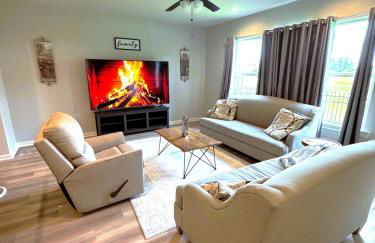 Tigers Stripe Stay Luxury Retreat by LSU - CL5602 - Foto 1