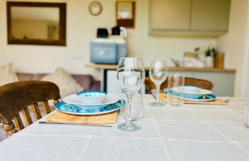 Romantic Cabin Retreat on 50-Acre Suffolk Farm - Foto 33