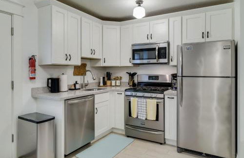 Bright & Cozy Modern Studio, Fast WiFi, Quiet, Walkable to University of Portland - Foto 31