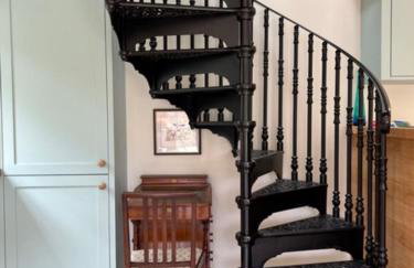 Idyllic secluded hideaway with countryside views on the edge of the Cotswolds - Photo 11