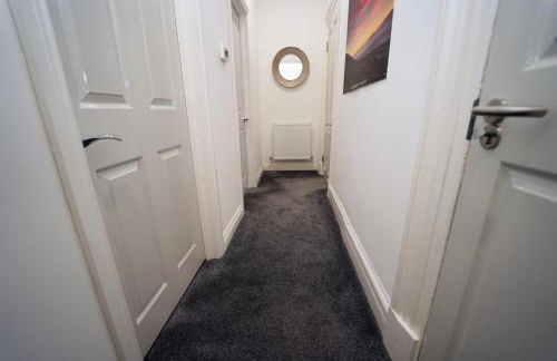 Immaculate 1-bed Apartment in Merthyr Tydfil - Photo 23