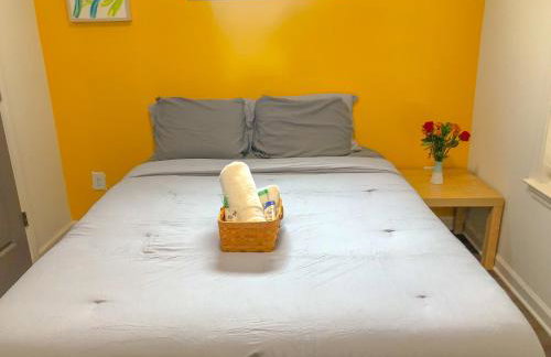 Beautiful Home in Atlanta - Photo 23