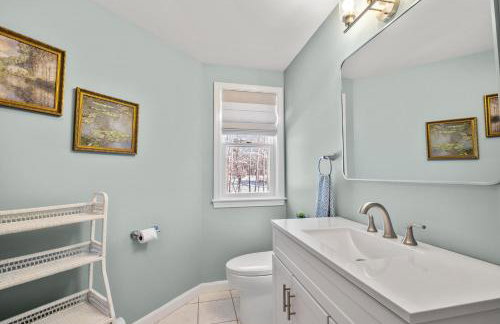 NEW Coastal Retreat w Ocean Views Rooftop Deck - Photo 17