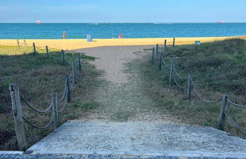 Apartamento Beira Mar Praia da Costa - Foto 32