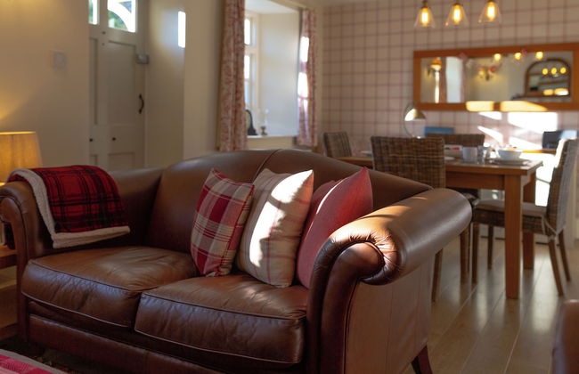 Jasmine Cottage-2BD in Heart of Bourton - Photo 34