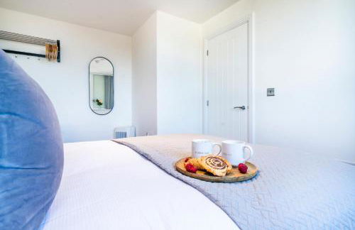 Central Gravesend 1BR, Kitchen, Wi-Fi, Sleeps 2, Parking - Foto 18