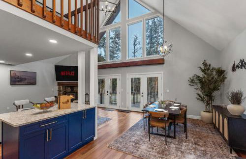 Cozy A-Frame Retreat - Hot Tub, Forest Views - Photo 22