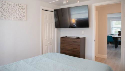 Patio I Firepit I 65 TV w/ Netflix I 472mbps I WD - Foto 5