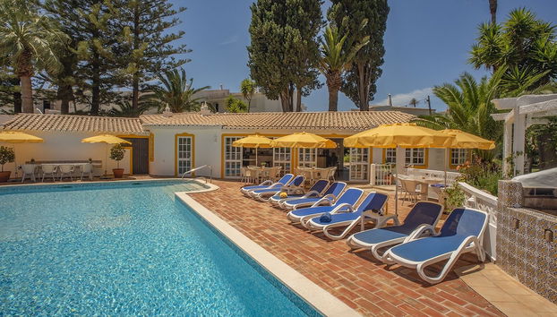 Stylish two Bedroom Apartment With Garden Vieuw - Foto 2, Imagen principal