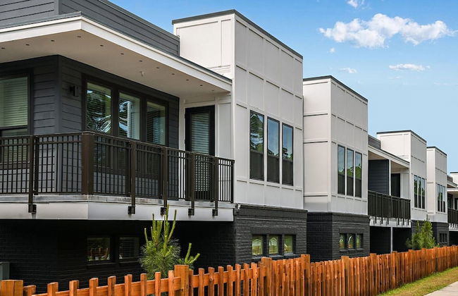 Corporate Suite Shoppe - Foto 23