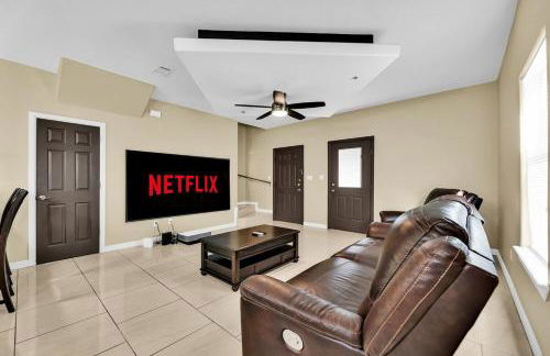 Relax & Enjoy In Our Spacious Townhome Getaway B - Foto 1