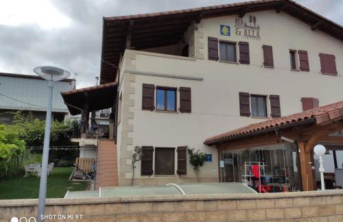 Alojamientos Acá y Allá - Foto 6