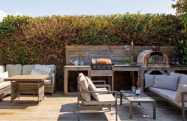 Tranquil Family Retreat 5 min to Beach Garden - Photo 39