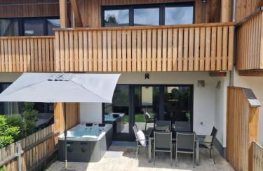 Ferienhaus Berger mit eigenen Whirlpool im Garten - Foto 1