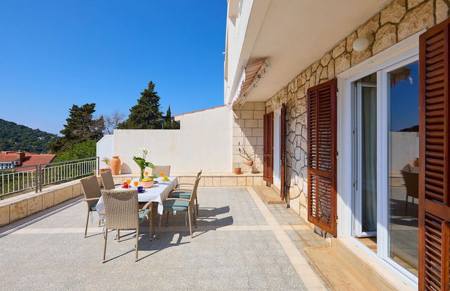 KABLAR'S SUNNY SUITES - Foto 23