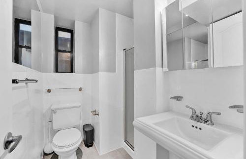 Gramercy Apartment - 3BR 2BA Modern Central - Foto 17