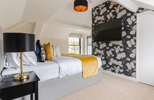 The Old Coach House - Hot Tub - Dorset - Photo 8