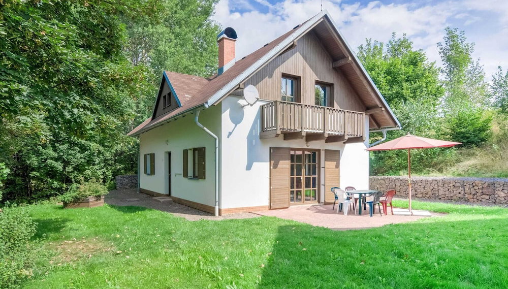 Holiday Home With a Convenient Location in the Giant Mountains for Summer & Winter - Foto 1, Imagen principal