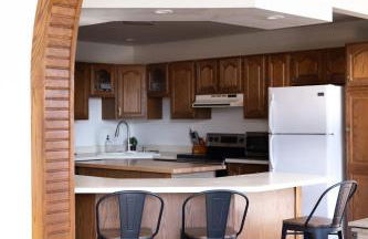 Villager Loft Pool Table & Dining Discounts - Foto 19