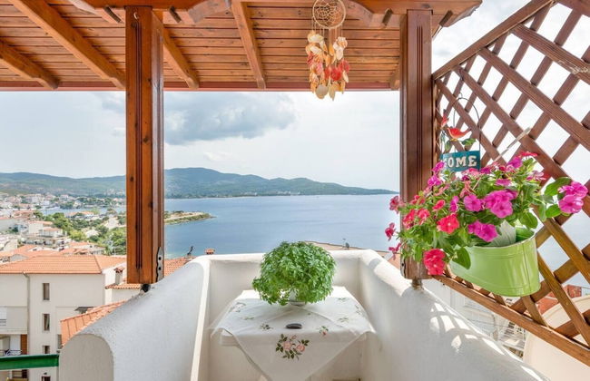 Beautiful and Modern Apartment in Neos Marmaras - Photo 9