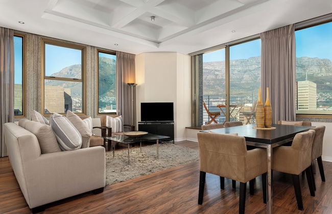 Cartwrights Corner 1403 - Photo 1