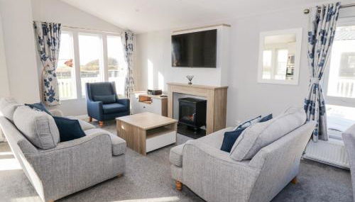 Dershel Lodge - Foto 3